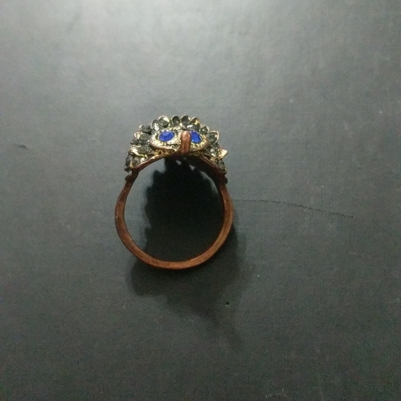 Copper Tone Blue and Grey Rhinestone Hedgehog Cocktail Statement Ring - size 9 - Picture 4 of 6